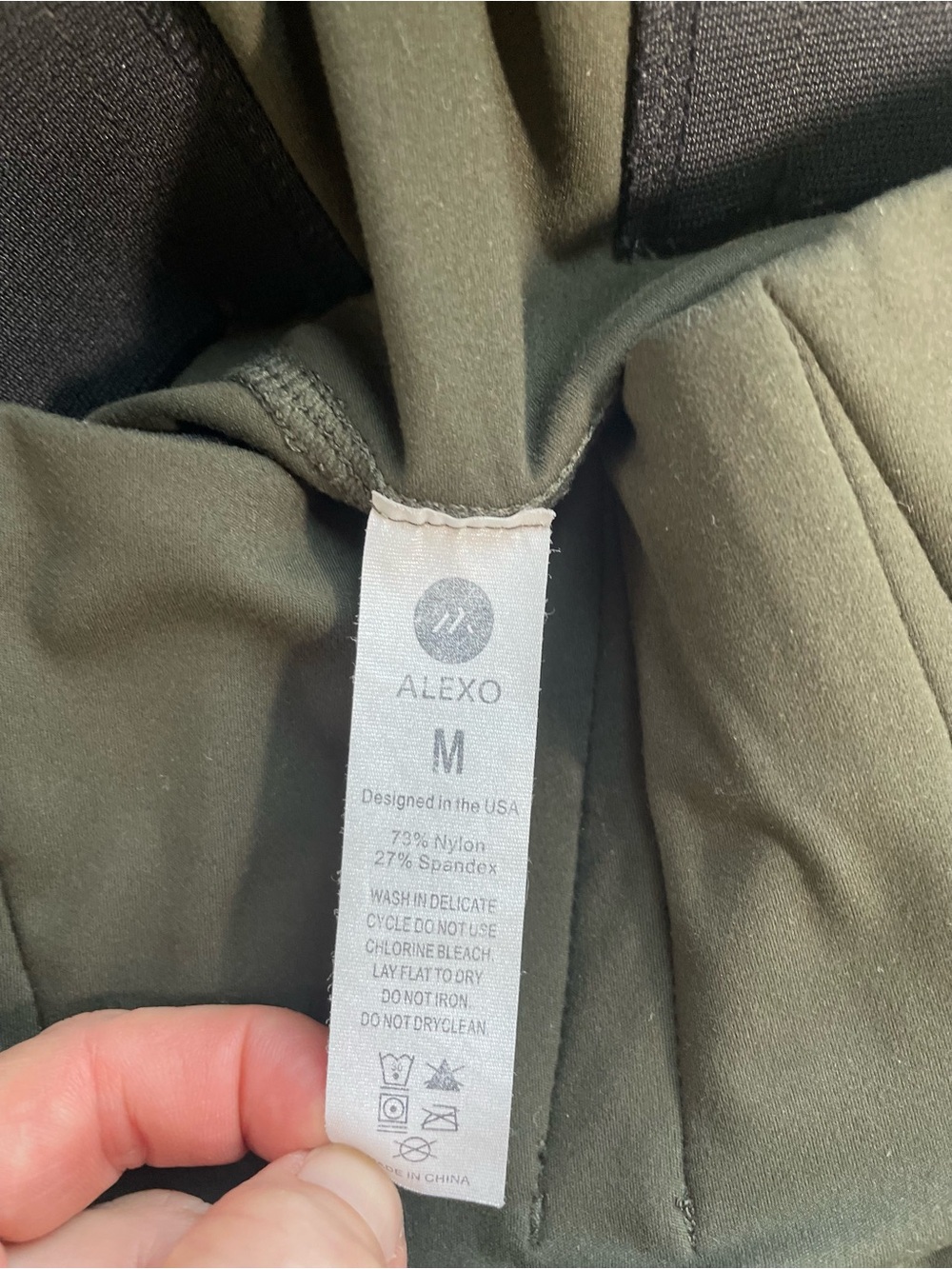 Alexo Conceal Carry 3/4 Leggings in army Green size Medium - Picture 2 of 5